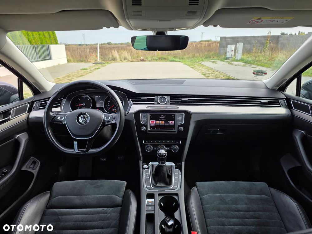 Volkswagen Passat 2016 photo 5