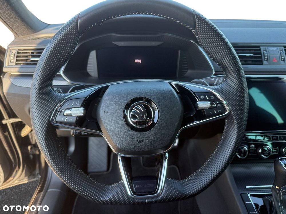 Skoda Superb 2.0 TSI Sportline DSG - 24