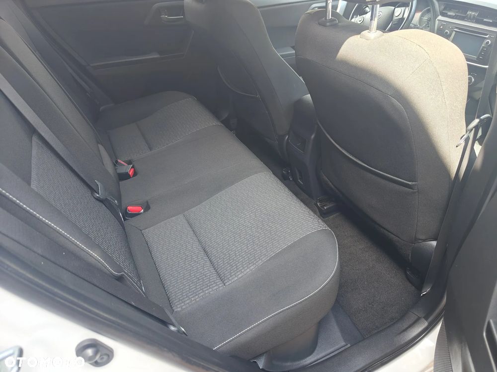 Toyota Auris - 20