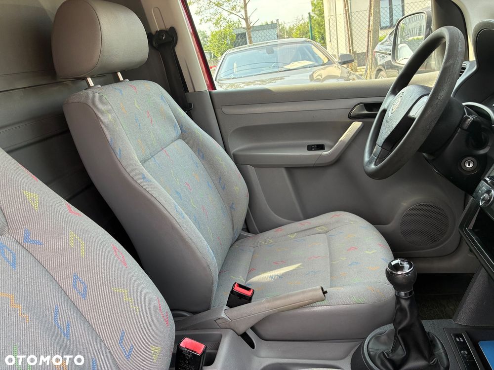 Volkswagen Caddy MAXI - 17