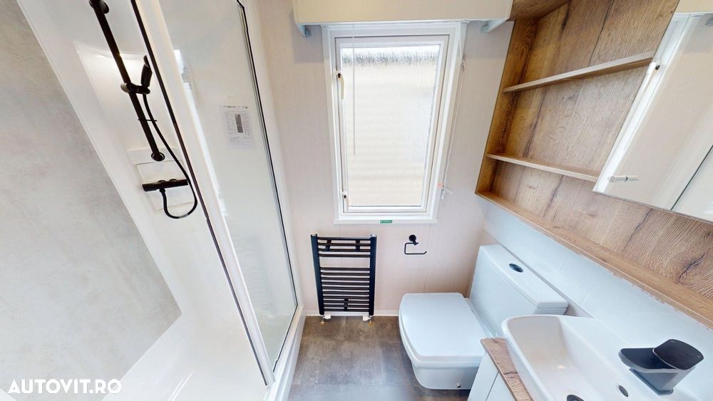 Alta Casă mobilă Swift Margaux nr. 145 | Tâmplărie PVC si încălzire centrala pe gaz cu calorifere | 11 x 3.7 m | 2 dormitoare si 2 băi - 8