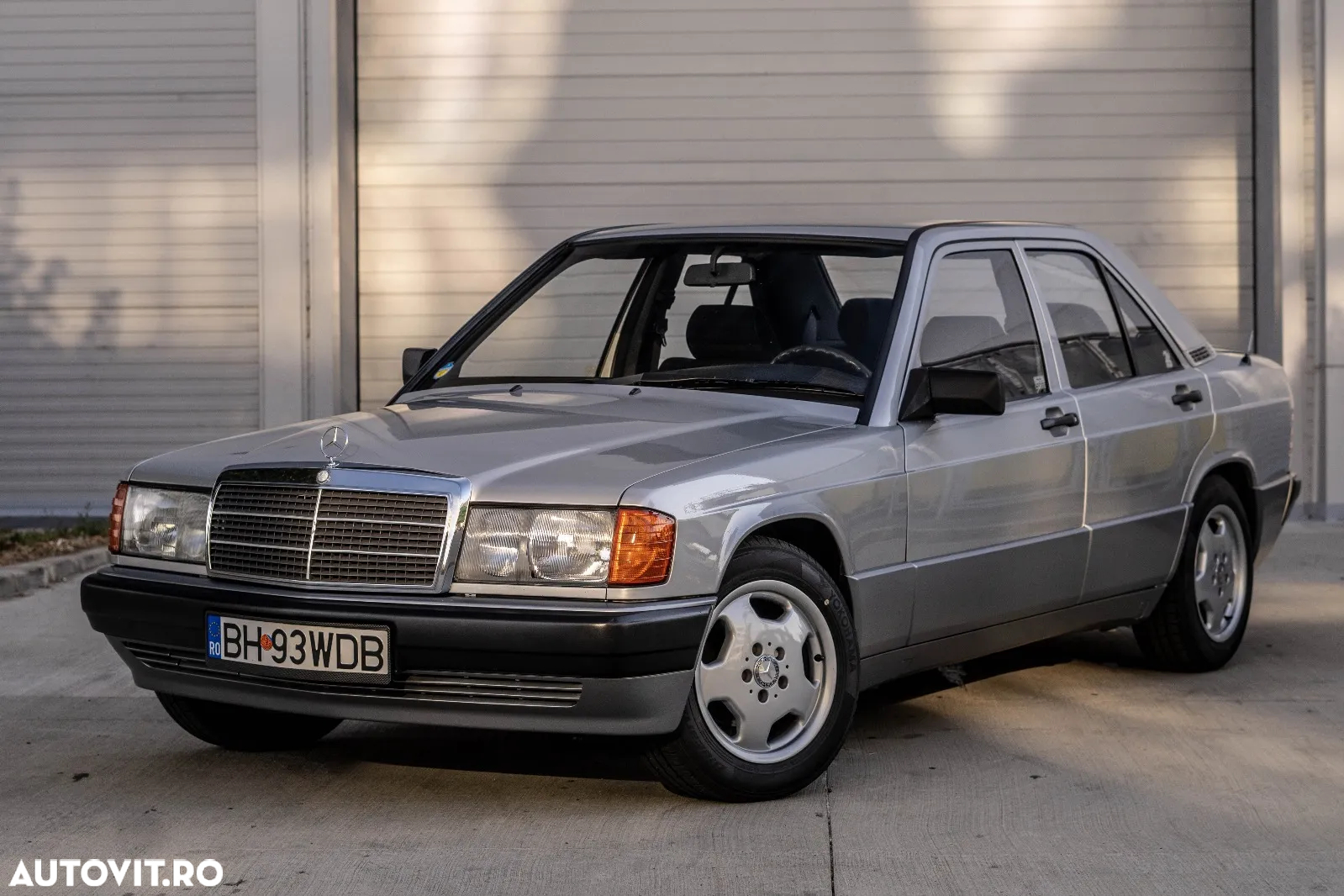 Mercedes-Benz 190 - 3
