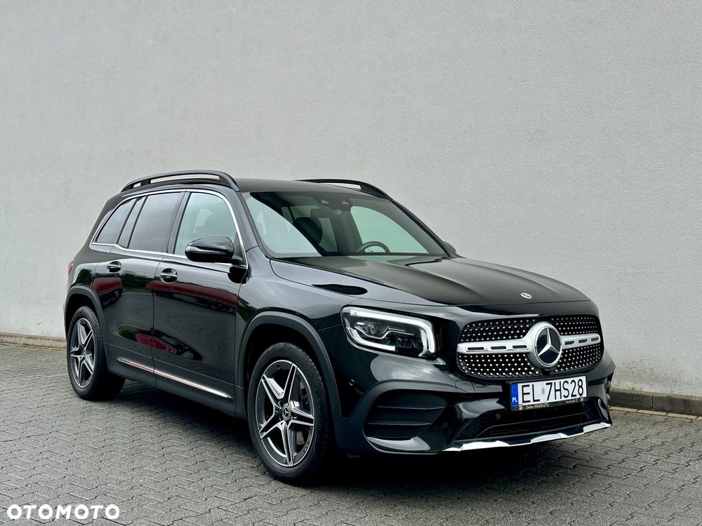 Mercedes-Benz GLB 200 4-Matic AMG Line 8G-DCT - 2