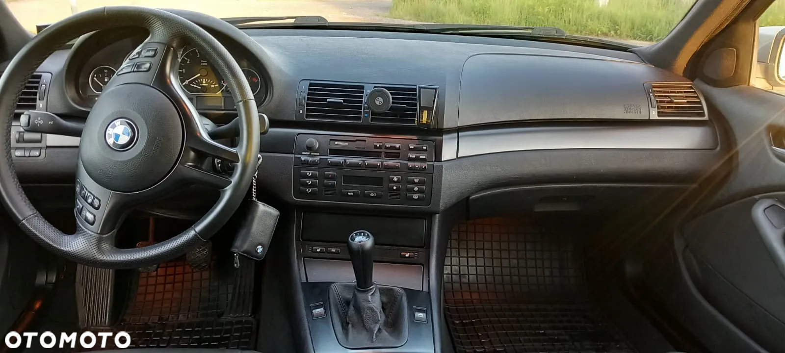 BMW Seria 3 320i Touring Edition Exclusive - 28