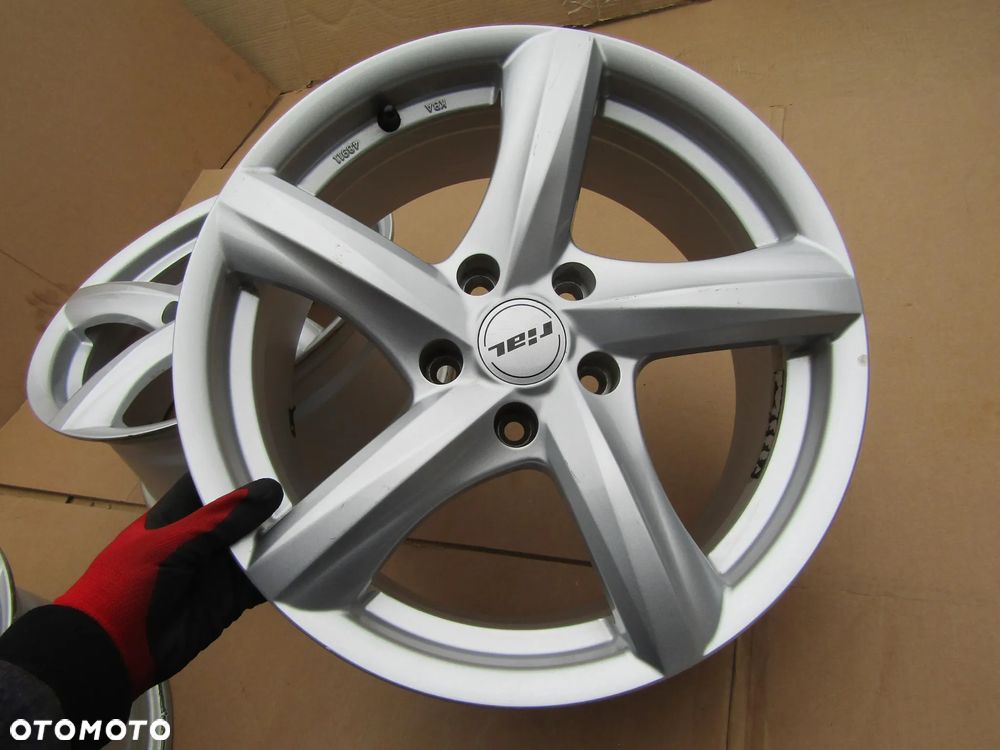 4x Felgi Aluminiowe 17 Kia Ceed I II III Niro Venga / Hyundai i30 II III ix35 ix20 Tucson Mazda 3 5 6 CX-3 CX-5 CX-7 CX-30 CX-50 Mitsubishi Lancer Outlander ASX  7 j 5x114,3 ET45 + czujniki TPMS - 17