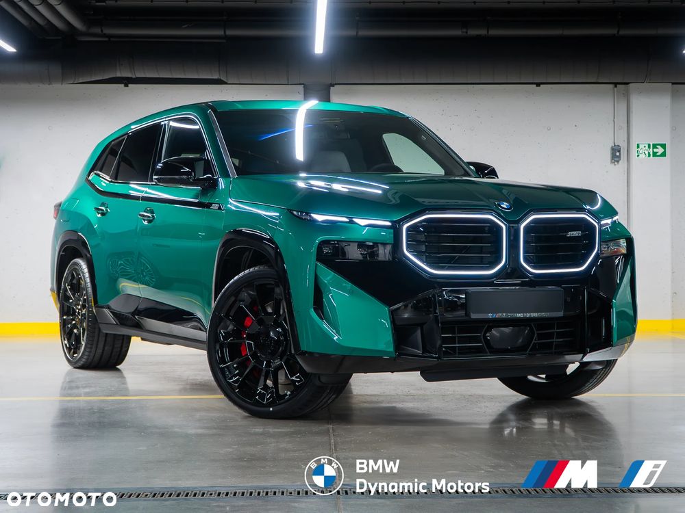 BMW XM - 4