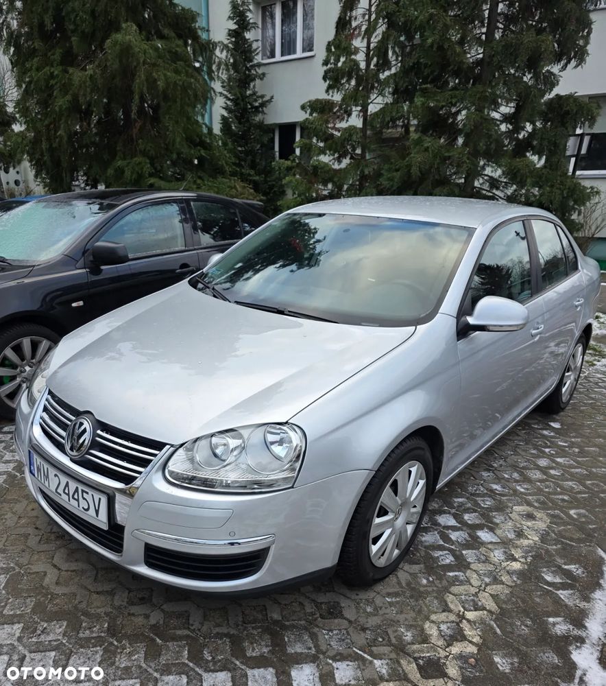 Volkswagen Jetta - 37