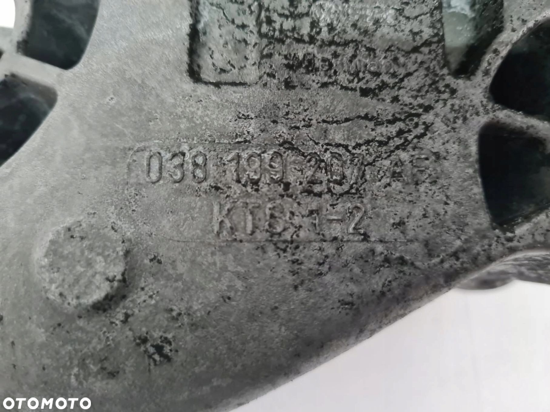 VW T5 1.9 TDI łapa poduszka silnika 038199207AF - 3