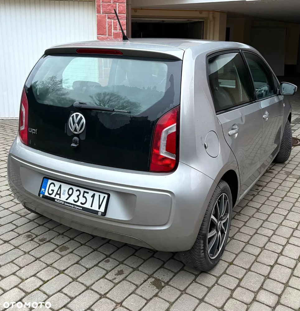 Volkswagen up! 1.0 move - 9