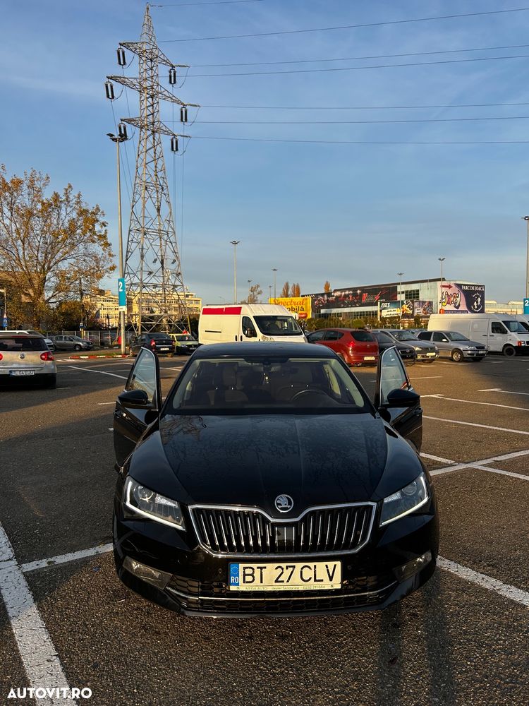 Skoda Superb 2.0 TDI DSG Ambition - 5