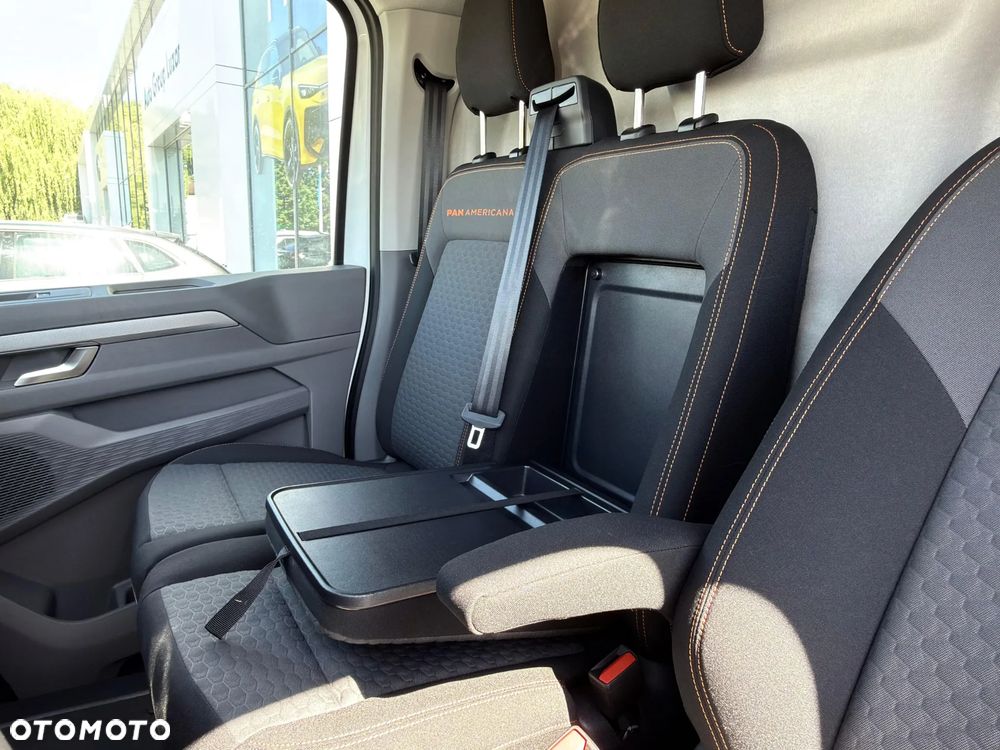 Volkswagen Transporter - 14