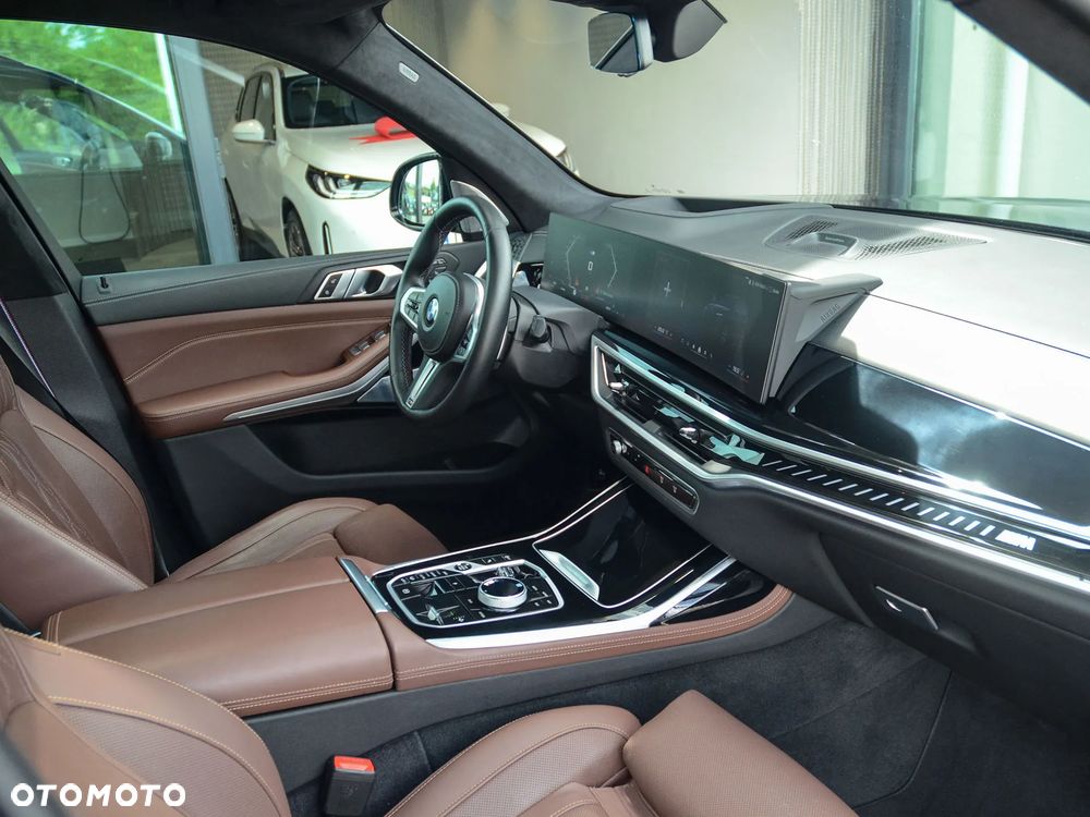 BMW X7 M60i xDrive mHEV sport - 33
