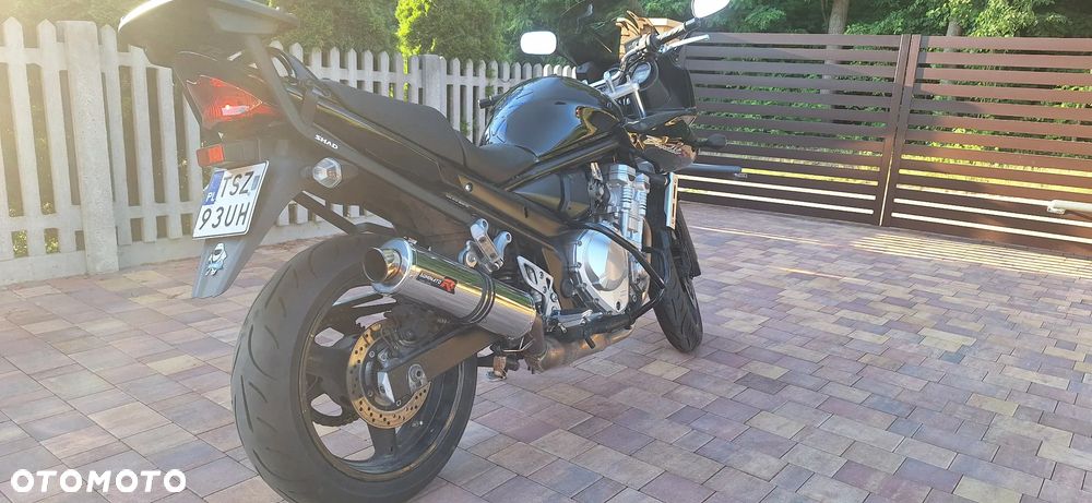 Suzuki Bandit - 3