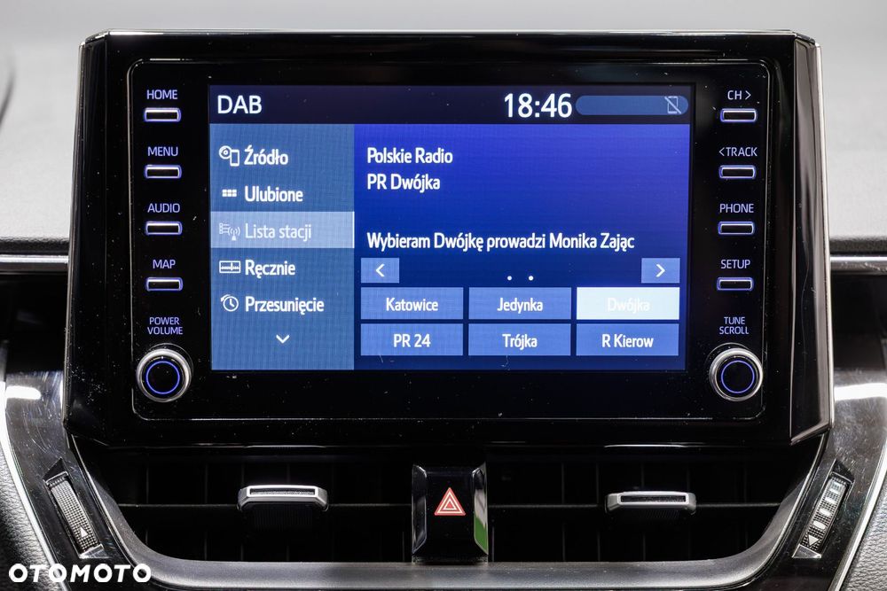 Toyota Corolla 1.8 Hybrid Comfort - 36