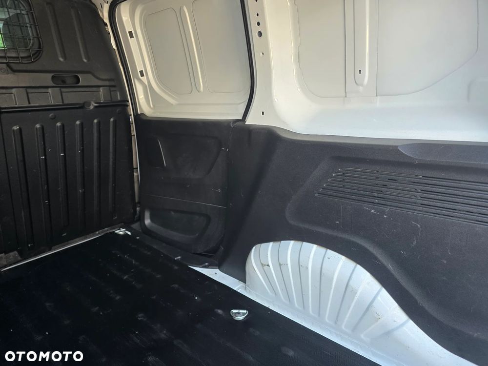 Opel Combo - 16
