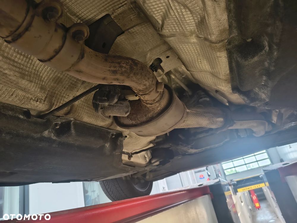 Audi A4 Avant 2.0 TDI - 8