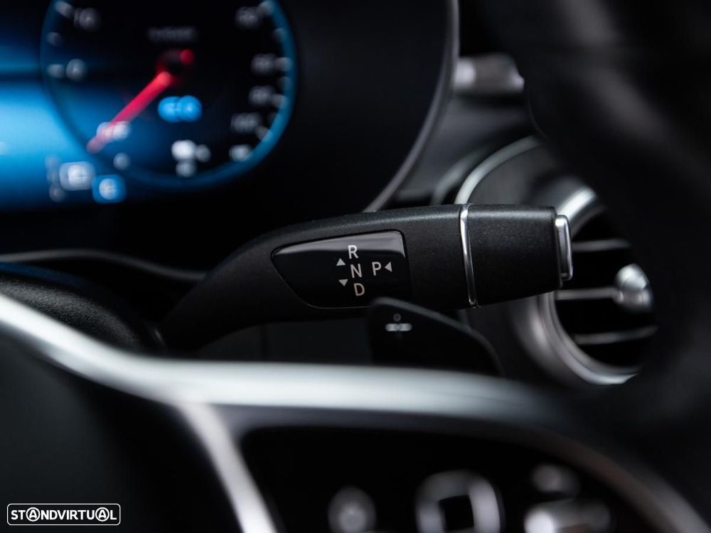 Mercedes-Benz GLC 300 de 4Matic 9G-TRONIC - 23