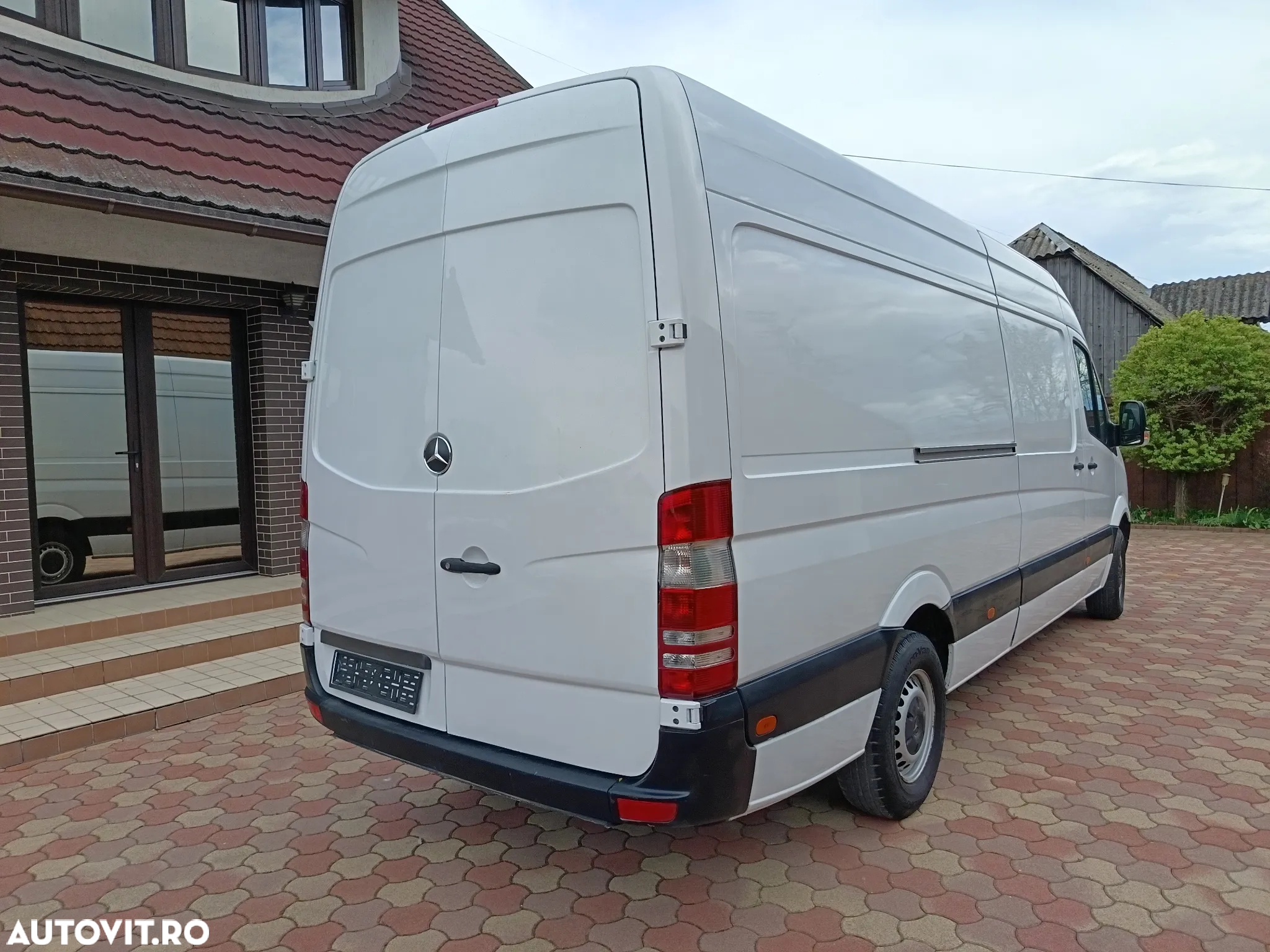 Mercedes-Benz sprinter - 3