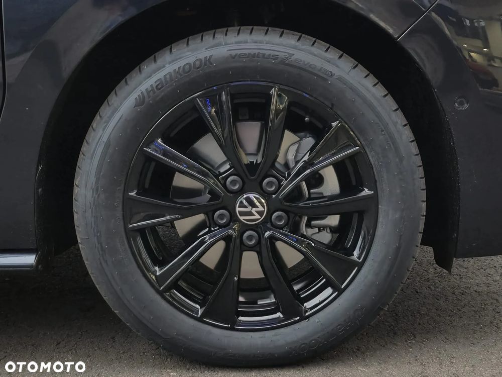 Volkswagen Multivan - 16