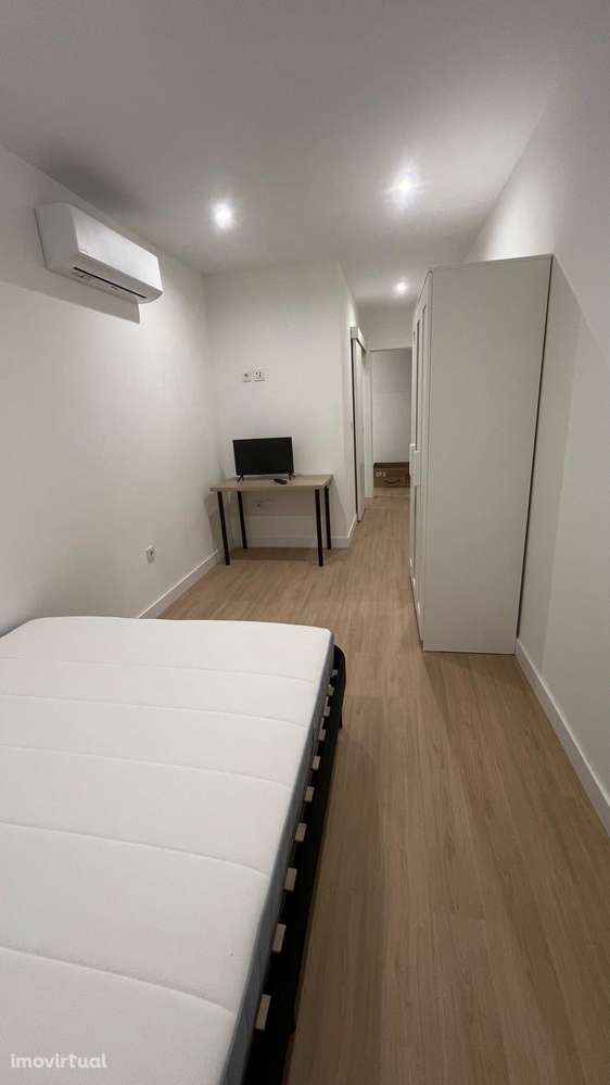 Quartos para alugar em Vila Nova de Gaia (Centro) - 5 Quartos - Grande imagem: 2/6