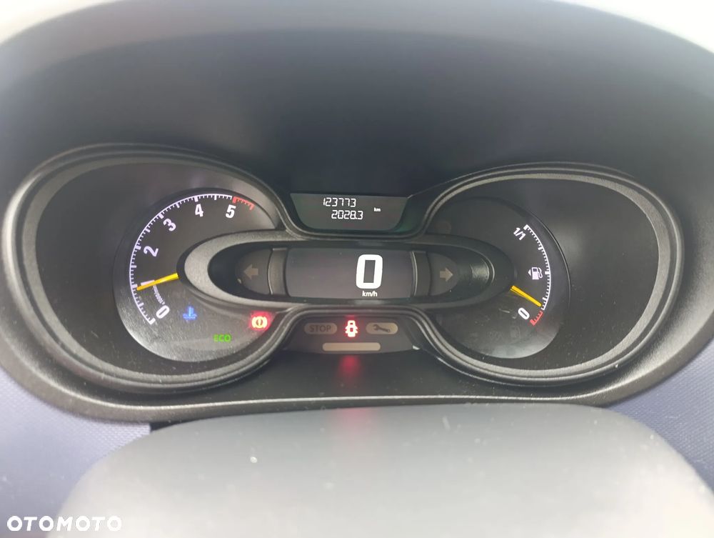 Opel VIVARO - 20
