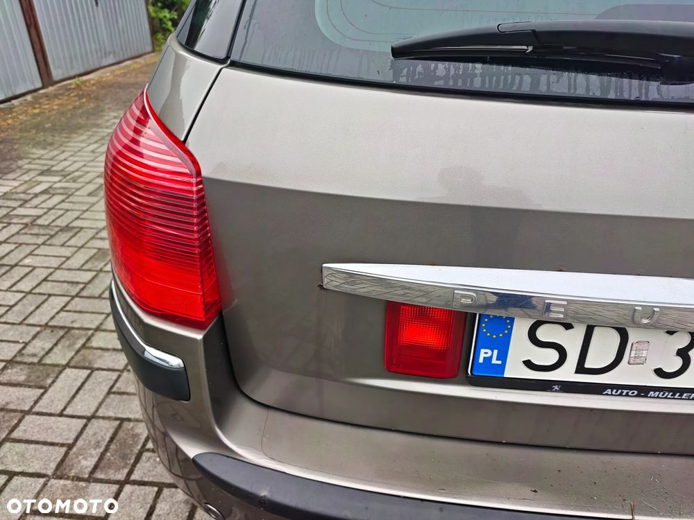 Peugeot 407 - 21