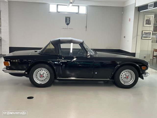 Triumph TR6 - 6