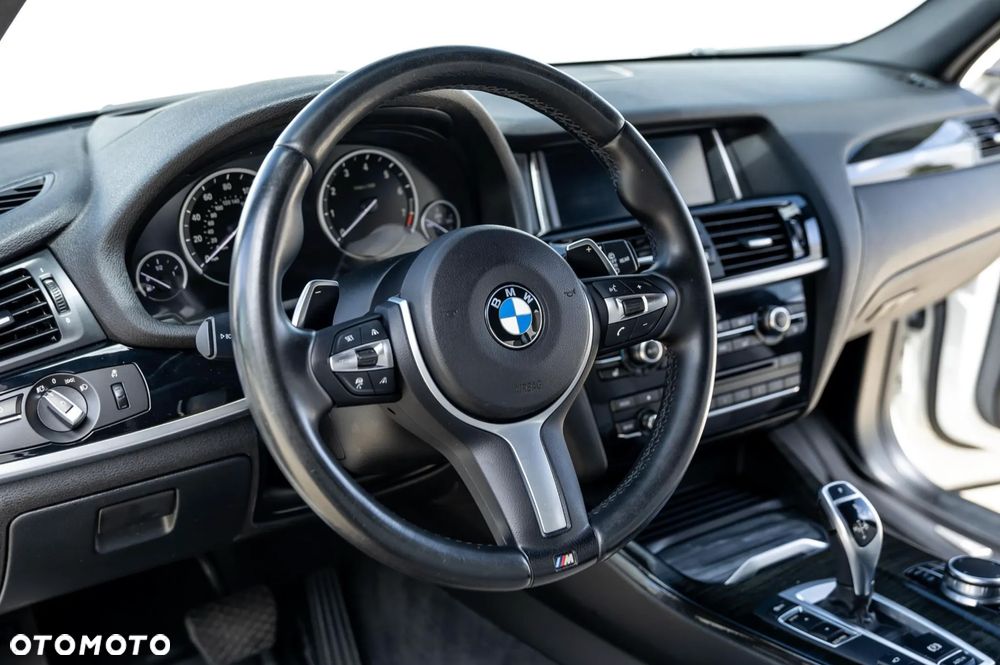 BMW X3 xDrive28i Sport-Aut M Sport - 19