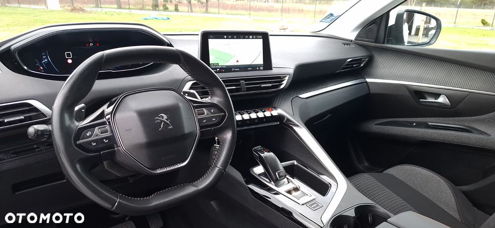 Peugeot 5008 - 15