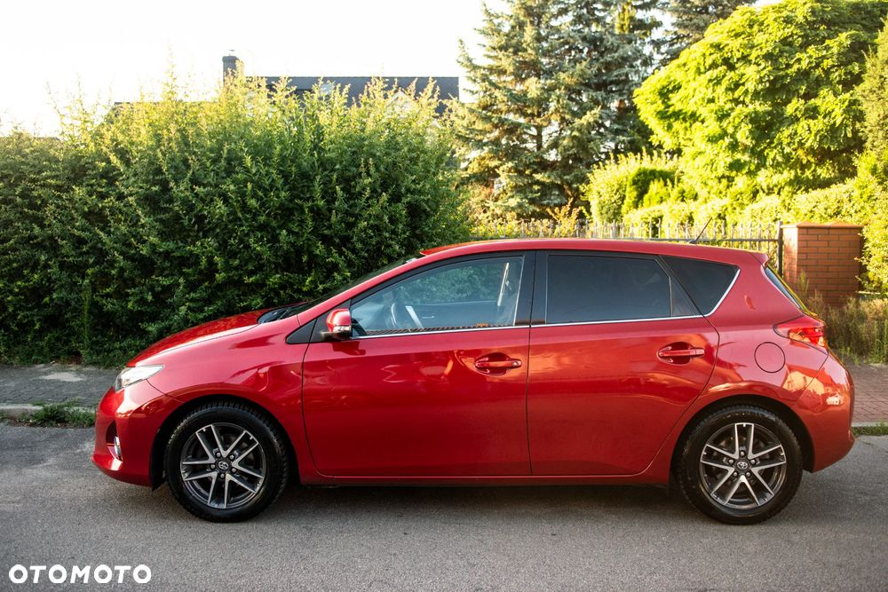 Toyota Auris 1.33 Dual-VVT-i Edition - 11