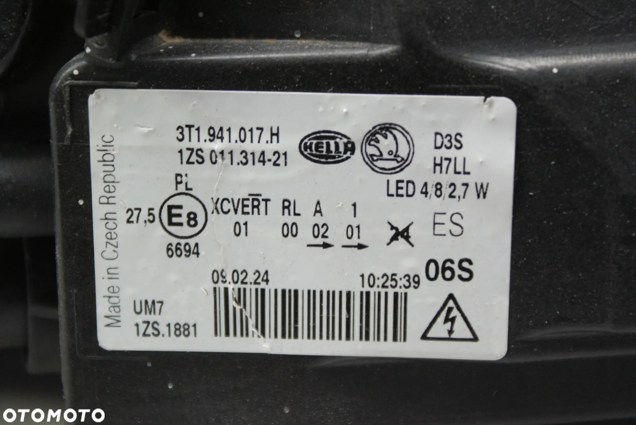 Lampa przednia Skoda superb 2 lift - 2