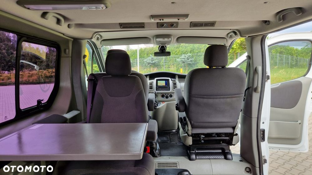 Opel Vivaro - 14
