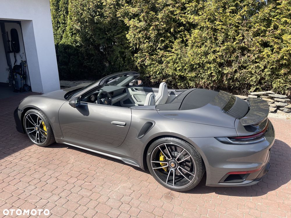 Porsche 911 Turbo S - 15