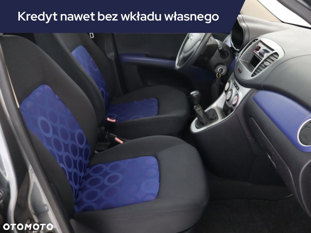 Hyundai i10 - 11