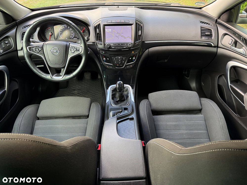 Opel Insignia - 13
