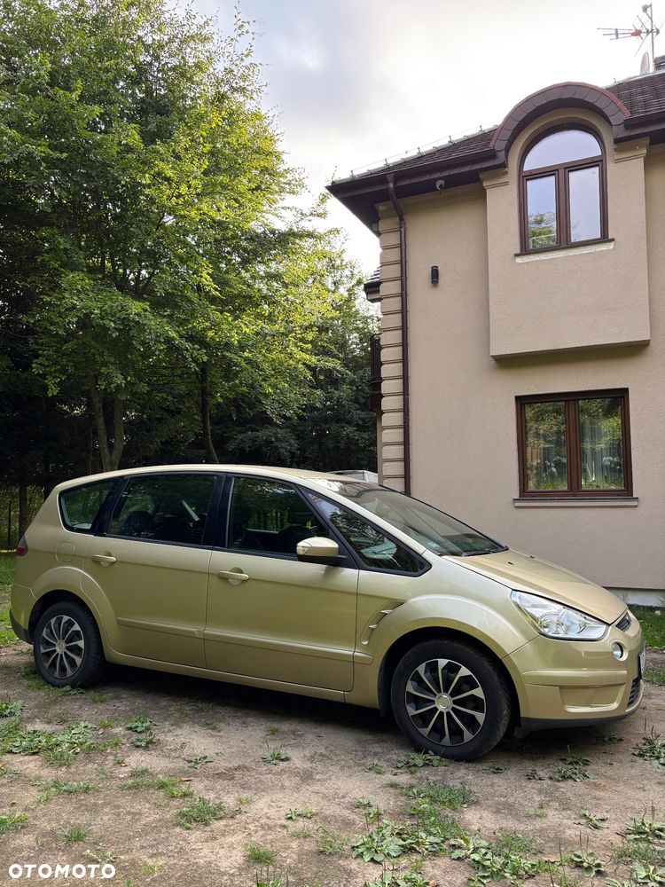 Ford S-Max 2.0 TDCi DPF Titanium - 4
