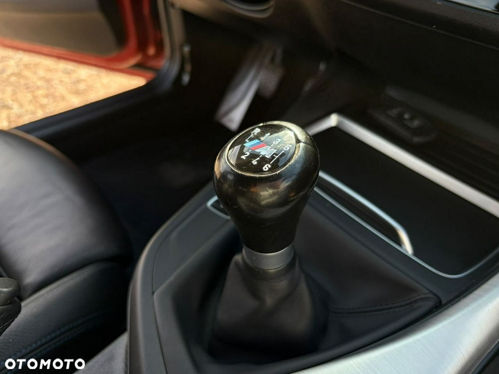 BMW Seria 1 - 12
