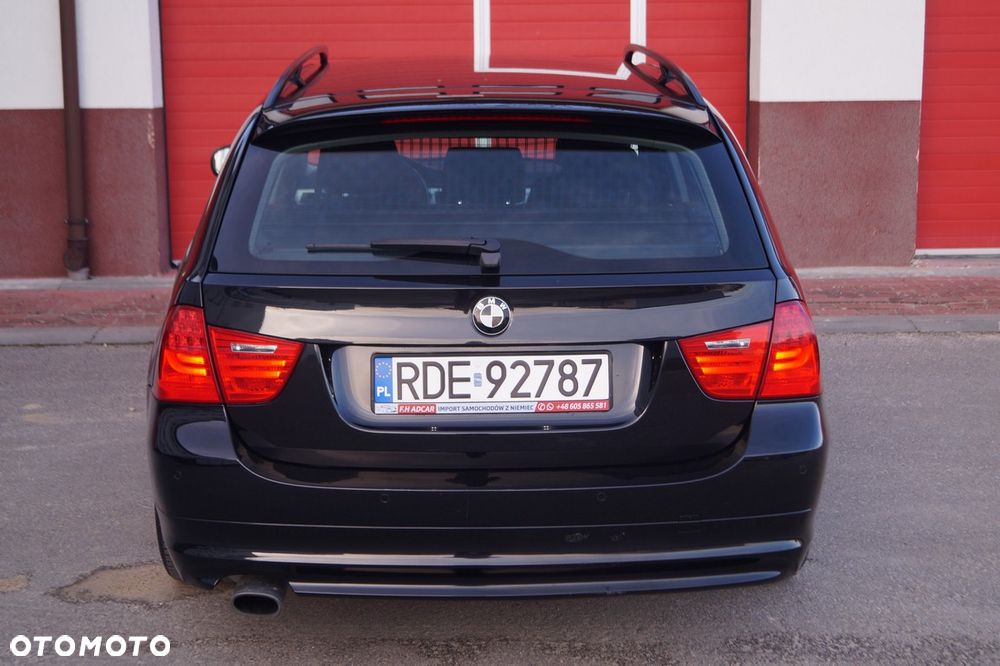 BMW Seria 3 318i Edition Exclusive - 3