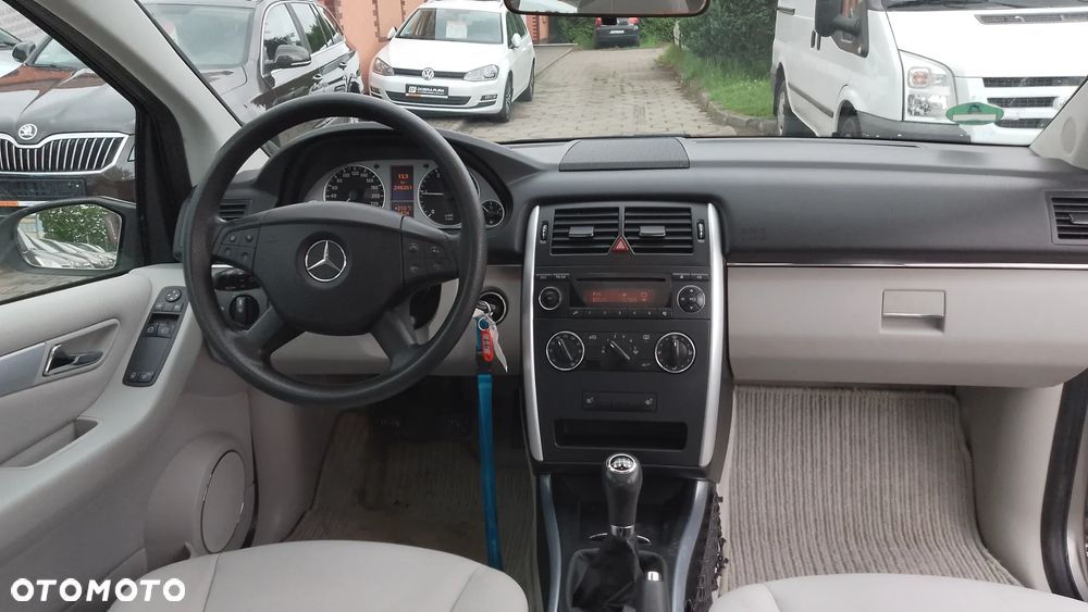 Mercedes-Benz Klasa B 180 CDI Special Edition - 8