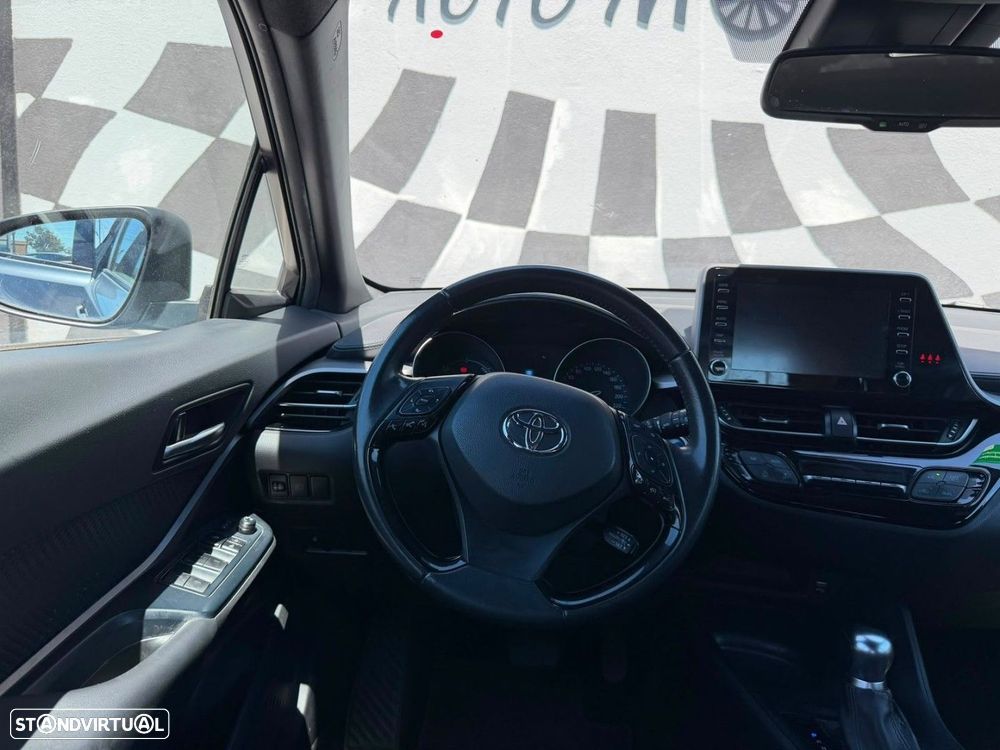 Toyota C-HR 1.8 Hybrid Exclusive - 4