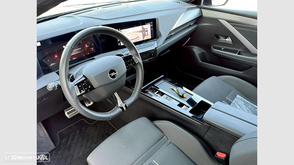 Opel Astra 1.2 T GS Aut. - 11