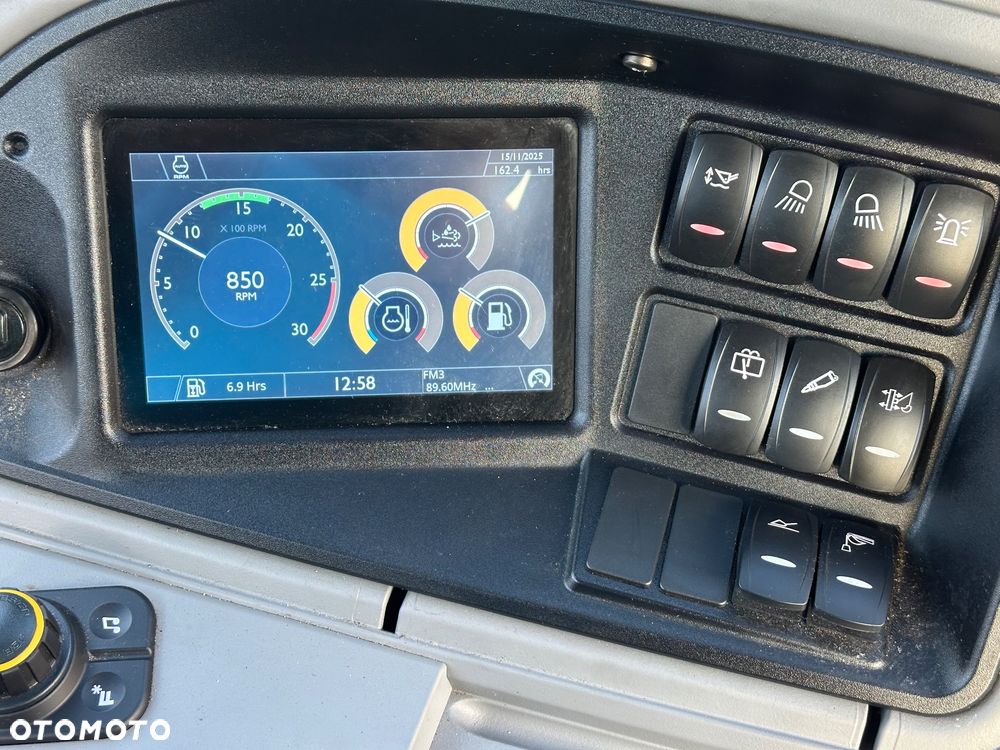 JCB 3CX PLUS 109hp Powershift + Torquelock (Contractor) - 15