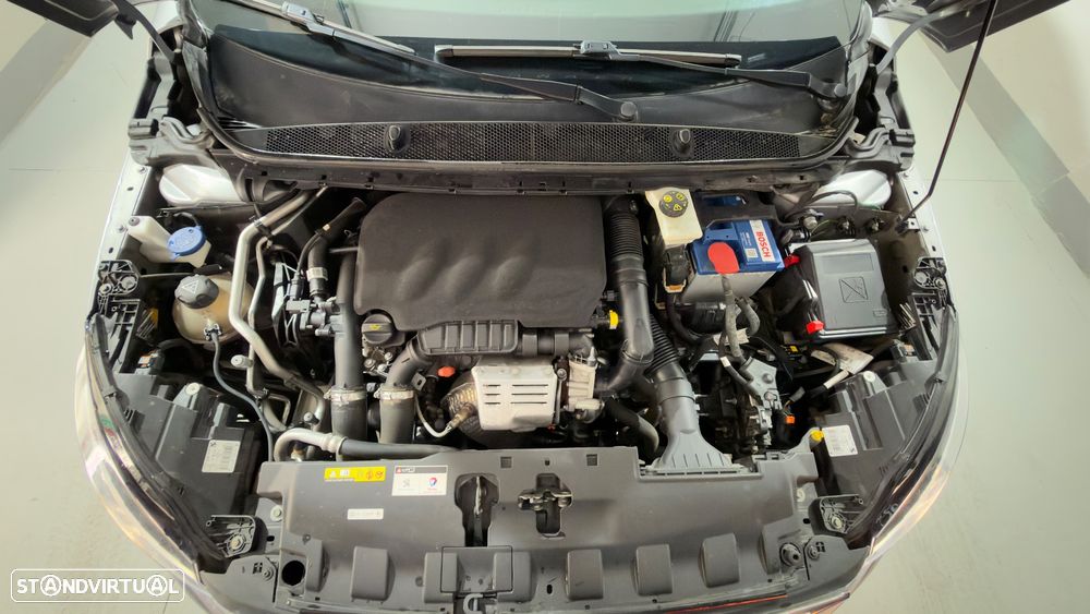 Peugeot 308 PureTech 130 GPF EAT8 Stop & Start Allure - 32