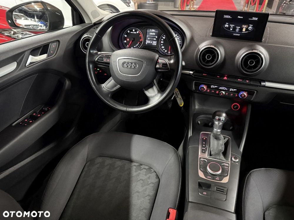 Audi A3 Limousine 1.4 TFSI CoD S tronic - 24
