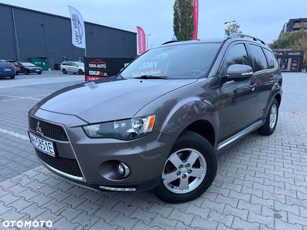 Mitsubishi Outlander - 19