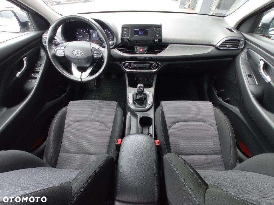 Hyundai i30 - 12