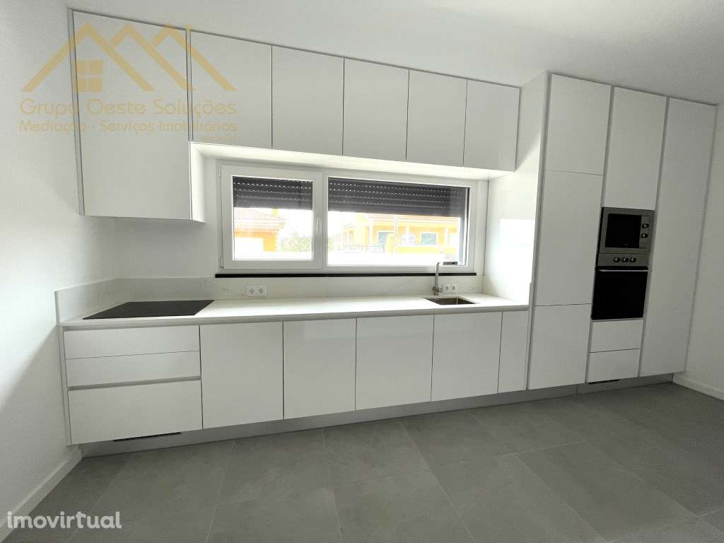 Moradia T4 em Torres Vedras - Grande imagem: 4/45