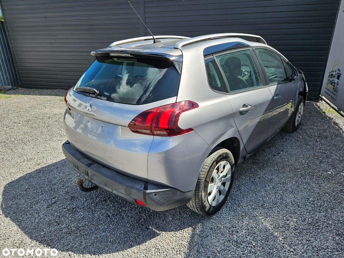Peugeot 2008 1.6 BlueHDi Active - 20