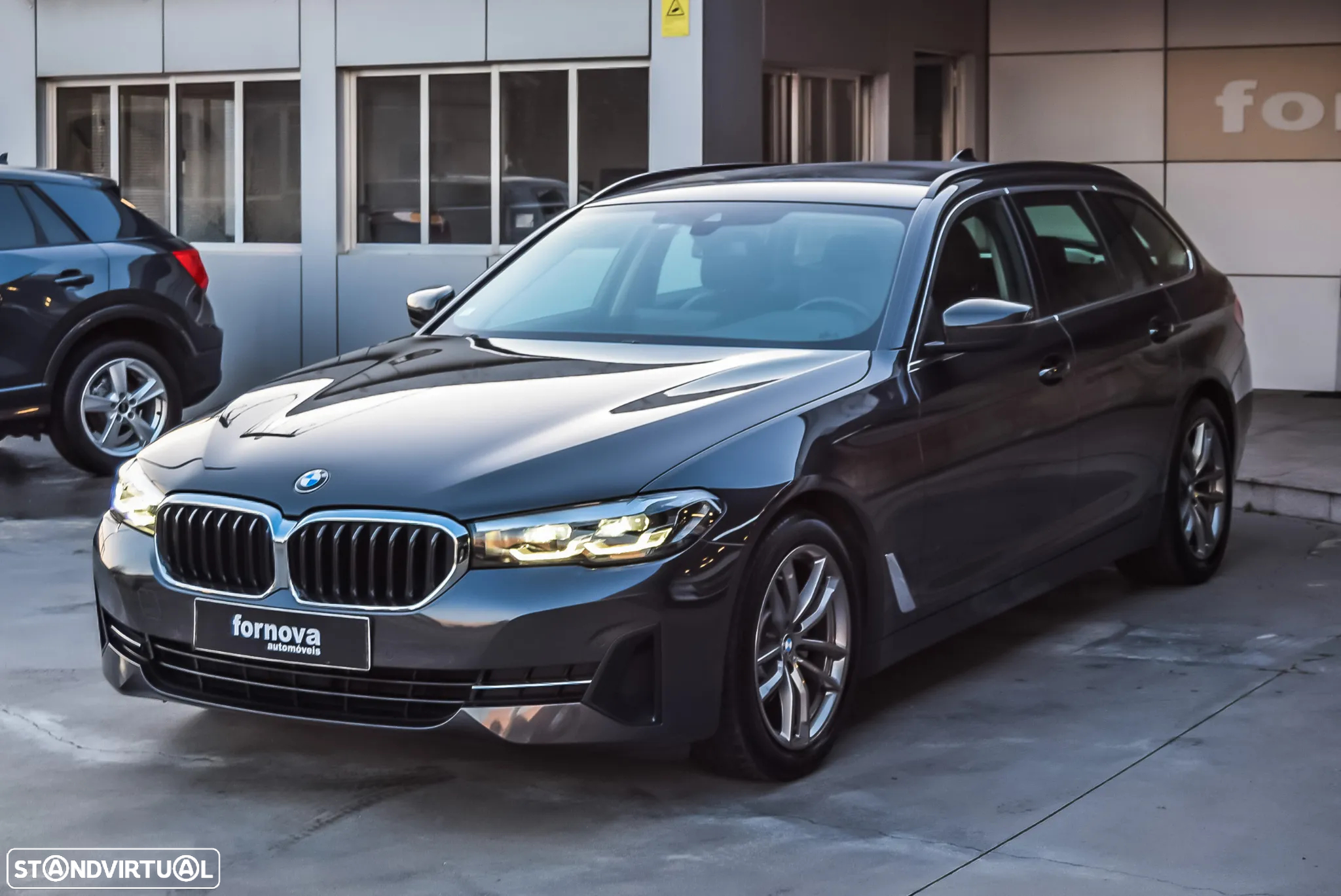 BMW 520 d Line Luxury Auto - 2