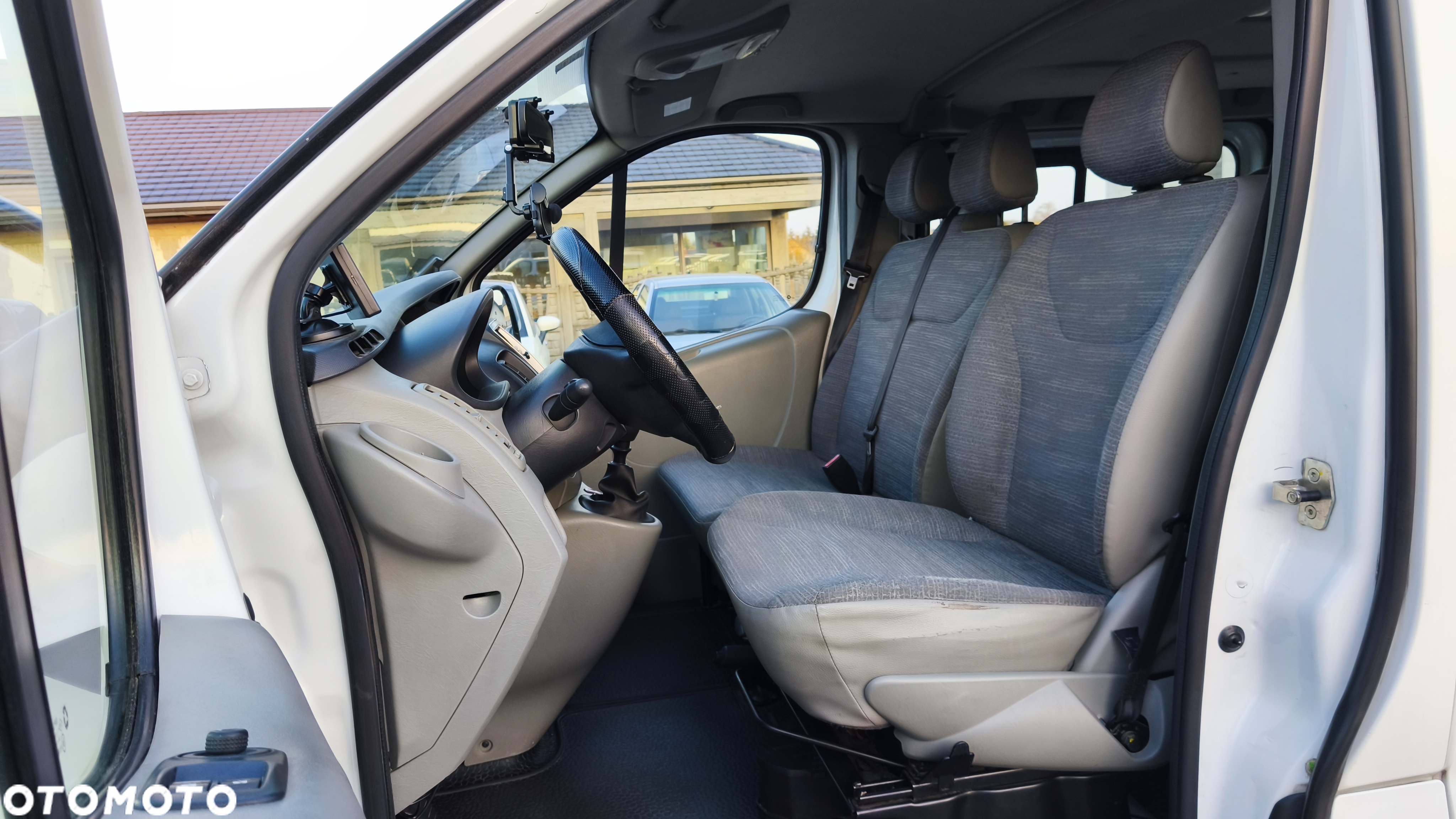 Renault Trafic - 18